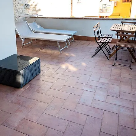 Appartamento S323 - Sirolo, Trilocale In Centro Vista Mare Sirolo